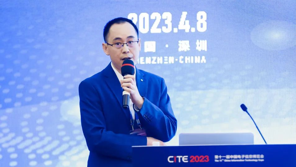 應 Micro-LED 產業化，開發下一代 MOCVD