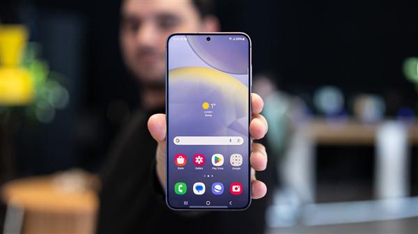 不到7mm！蘋(píng)果三星殺入超薄手機(jī)賽道