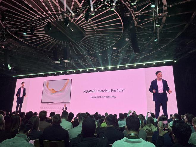華為 MatePad Pro 12.2 2025 平板率先在海外發布，預裝鴻蒙 4.3