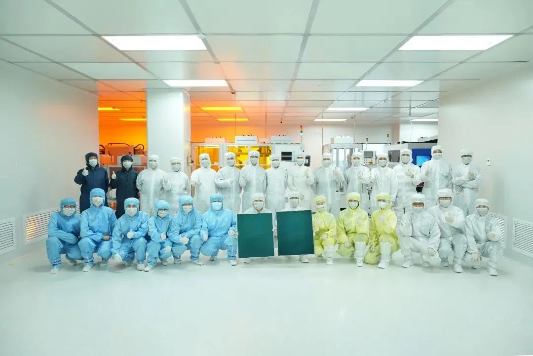 聚焦物聯網、電子紙顯示、消費電子等領域應用，全球首條650*550 mm² OPV模組量產線成功流片下線