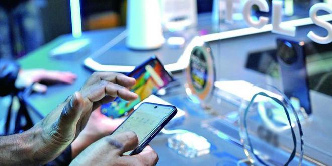 IDC下調今年智能手機出貨預測 中國市場2025 年將年增3%