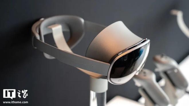 Galaxy XR^@l(f)Micro-OLED@ʾ1800Ԫ