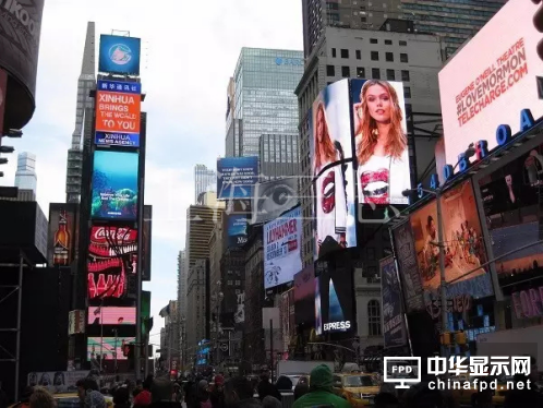 出梅入伏天 戶外LED屏如何平衡防潮與散熱這對天然的矛盾體?