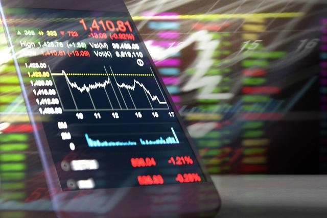 棄守LCD引爆面板新戰(zhàn)局，三星掌門人李在镕如何力挽營收頹勢？